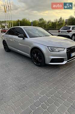 Седан Audi A4 2016 в 