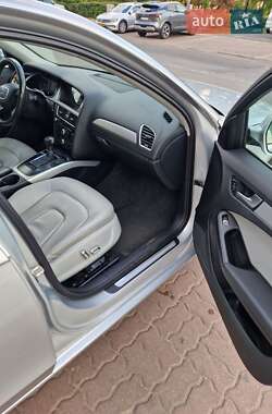 Седан Audi A4 2013 в 