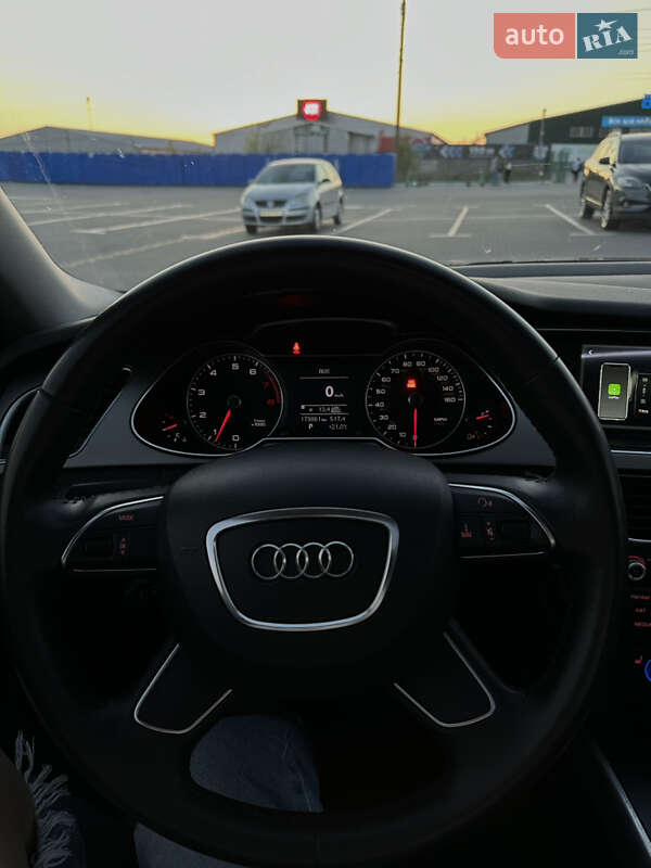 Седан Audi A4 2013 в Вінниці
