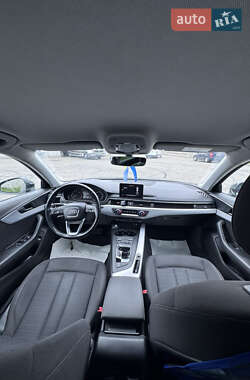 Седан Audi A4 2015 в 