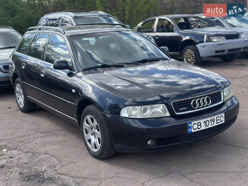 Универсал Audi A4 2000 в 