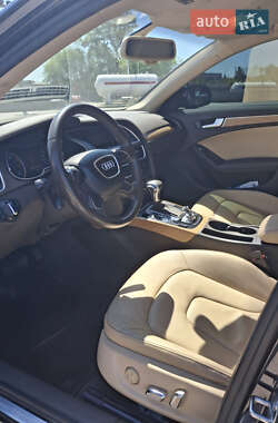 Седан Audi A4 2012 в 