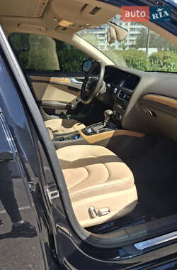 Седан Audi A4 2012 в 