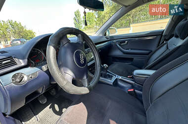 Универсал Audi A4 2002 в 