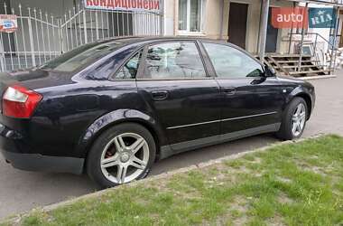 Седан Audi A4 2001 в 