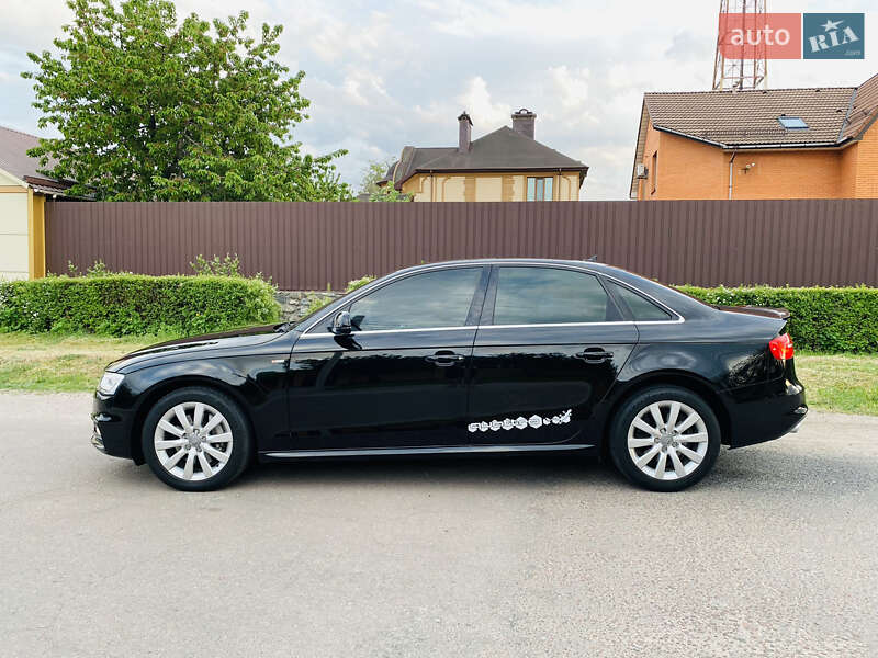 Седан Audi A4 2015 в Кропивницькому