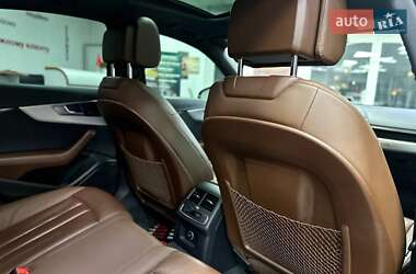 Седан Audi A4 2016 в 