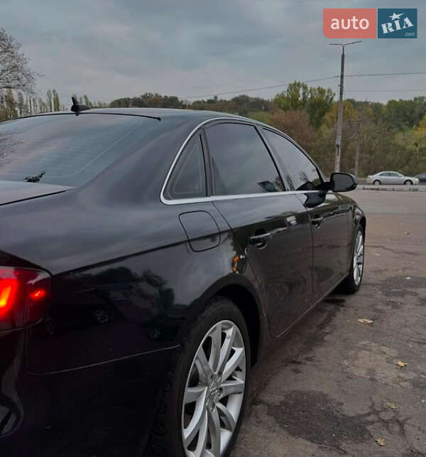 Седан Audi A4 2012 в Киеве фото 5 Седан Audi A4 2012 в Киеве