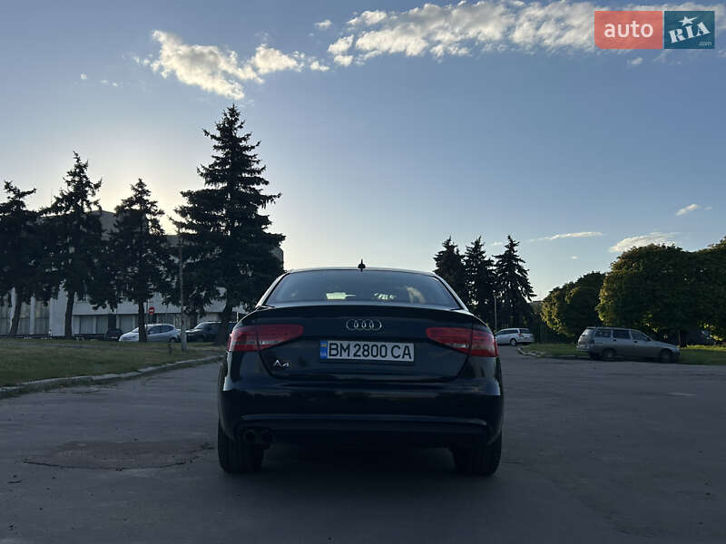 Седан Audi A4 2013 в Сумах