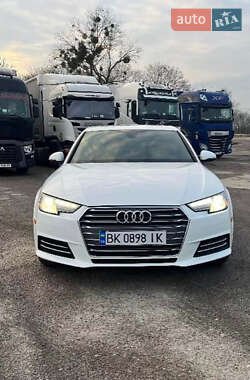 Audi A4 2017 Audi A4 2017