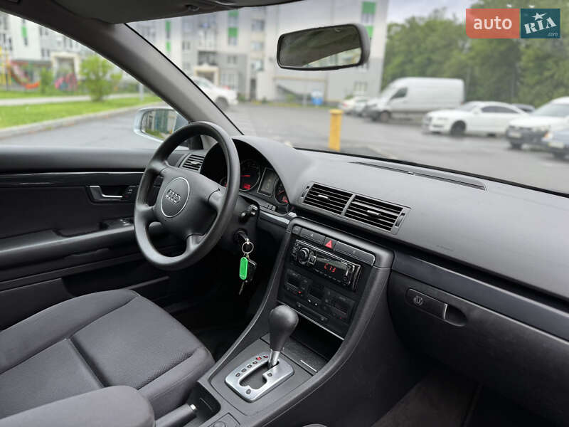 Универсал Audi A4 2003 в Виннице