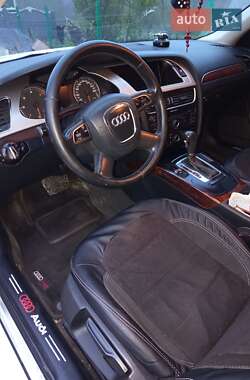 Седан Audi A4 2010 в 