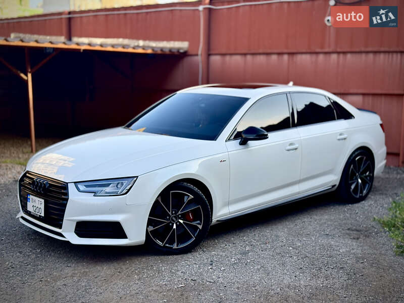 Седан Audi A4 2016 в 