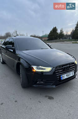 Седан Audi A4 2013 в Полтаве