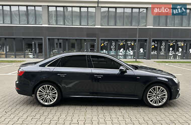 Седан Audi A4 2016 в 