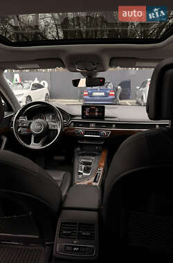 Седан Audi A4 2016 в 