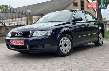 Седан Audi A4 2004 в 