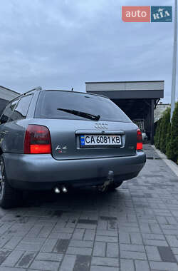 Универсал Audi A4 1998 в 