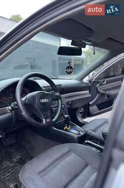 Универсал Audi A4 1998 в 