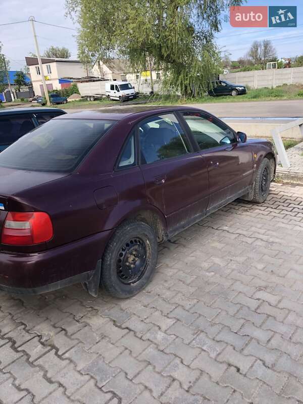 Седан Audi A4 1997 в Оратове фото 4 Седан Audi A4 1997 в Оратове