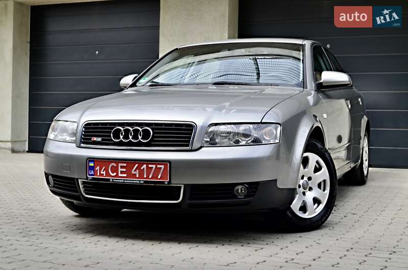 Седан Audi A4 2001 в Дрогобичі