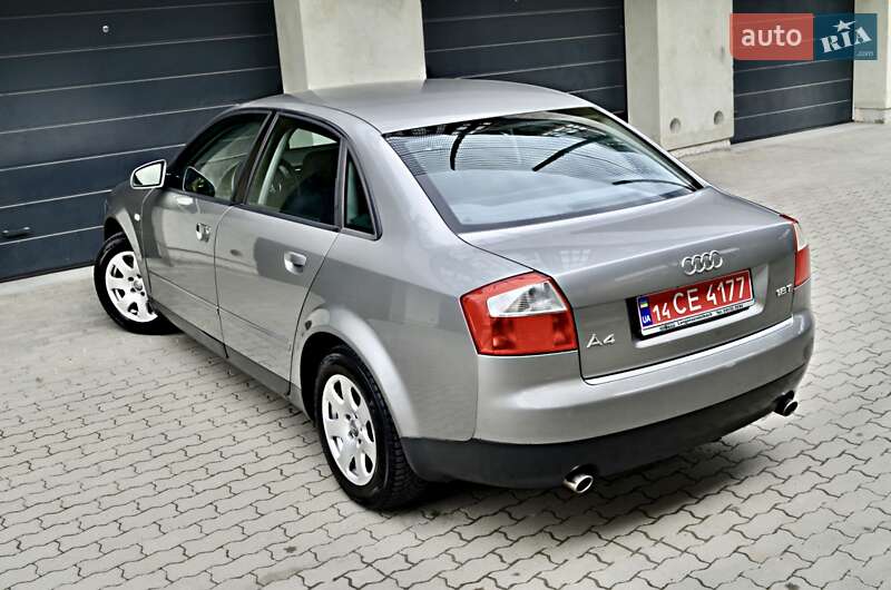 Седан Audi A4 2001 в Дрогобичі