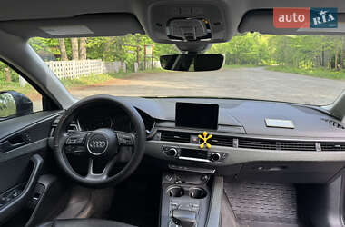 Седан Audi A4 2018 в 