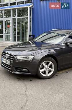 Універсал Audi A4 2012 в 