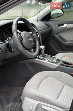 Універсал Audi A4 2012 в 