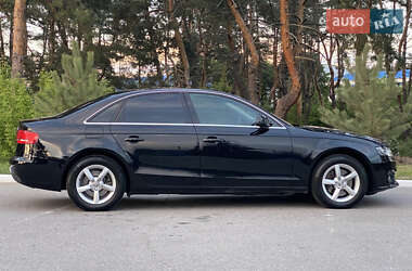 Седан Audi A4 2011 в 
