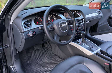 Седан Audi A4 2011 в 