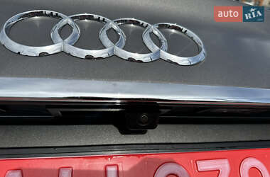Седан Audi A4 2021 в 