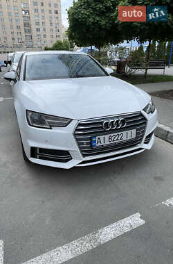 Седан Audi A4 2018 в Киеве
