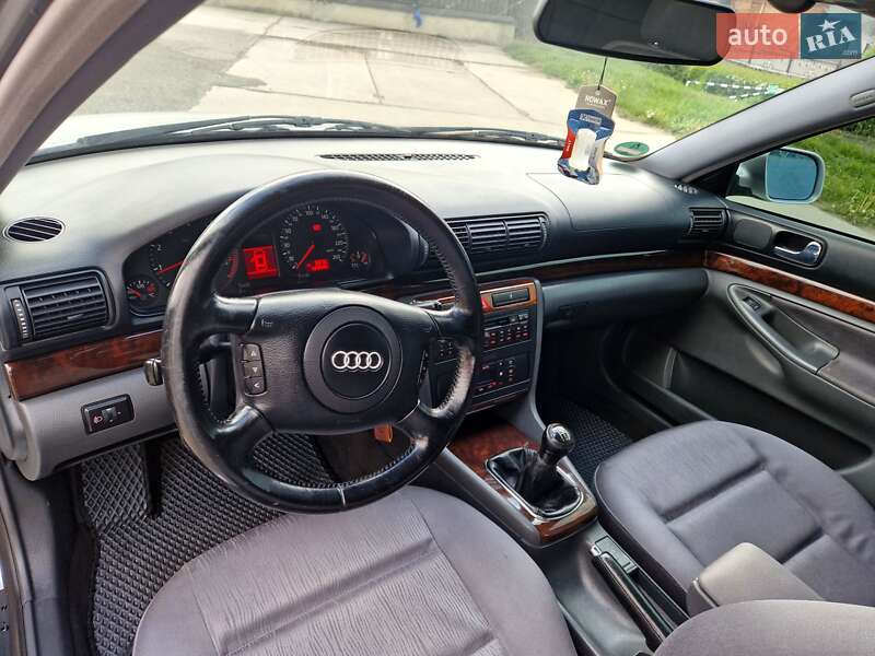 Седан Audi A4 1999 в Владимире фото 2 Седан Audi A4 1999 в Владимире
