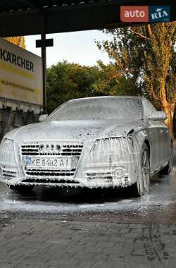 Седан Audi A4 2011 в Никополе