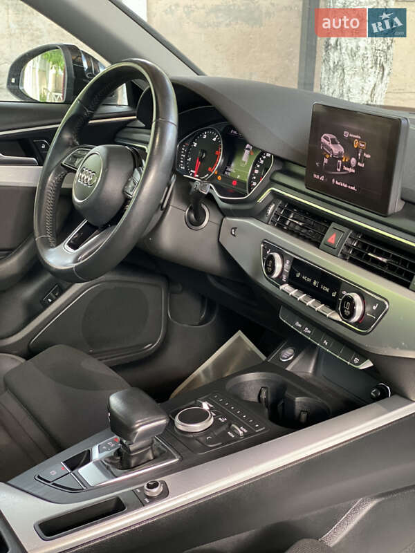 Універсал Audi A4 2017 в Володимирі