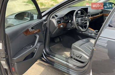 Седан Audi A4 2016 в 