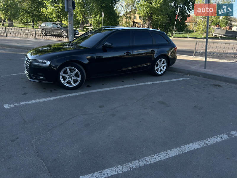 Универсал Audi A4 2014 в Нежине