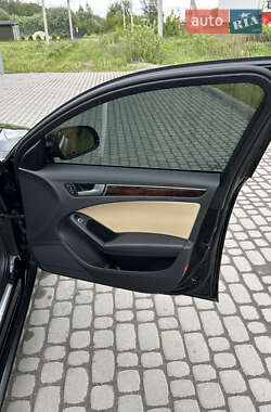 Седан Audi A4 2013 в Львове
