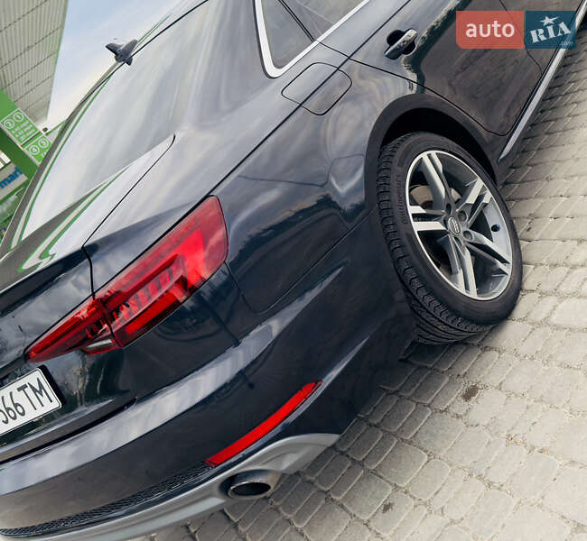 Седан Audi A4 2015 в Золочеве