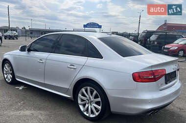 Седан Audi A4 2013 в 