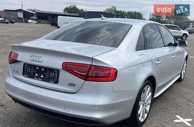 Седан Audi A4 2013 в 