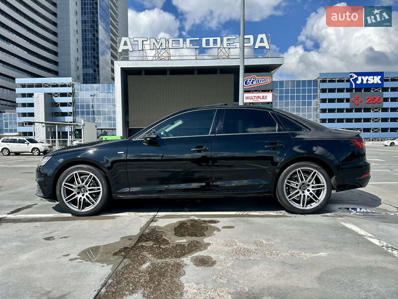 Седан Audi A4 2017 в Киеве