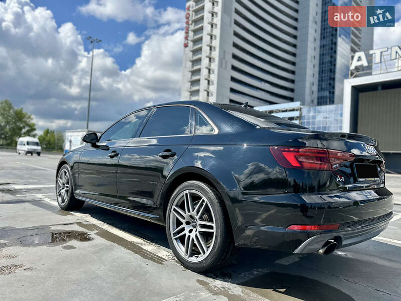 Седан Audi A4 2017 в Киеве