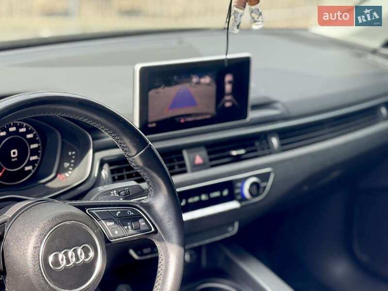 Седан Audi A4 2016 в Одесі