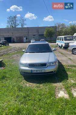 Седан Audi A4 2000 в 