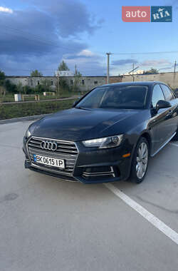 Седан Audi A4 2018 в Рівному