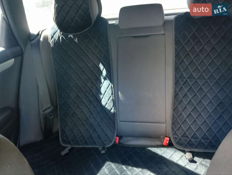 Універсал Audi A4 2005 в Києві