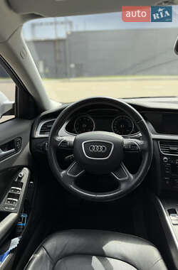 Седан Audi A4 2014 в 