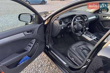 Седан Audi A4 2013 в 
